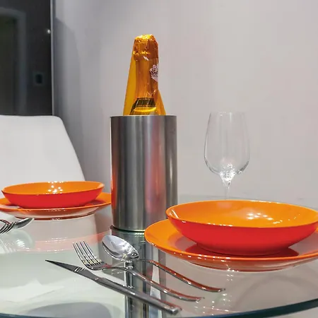 Orange Milano M3 Duomo 12 Min Apartment Exterior photo